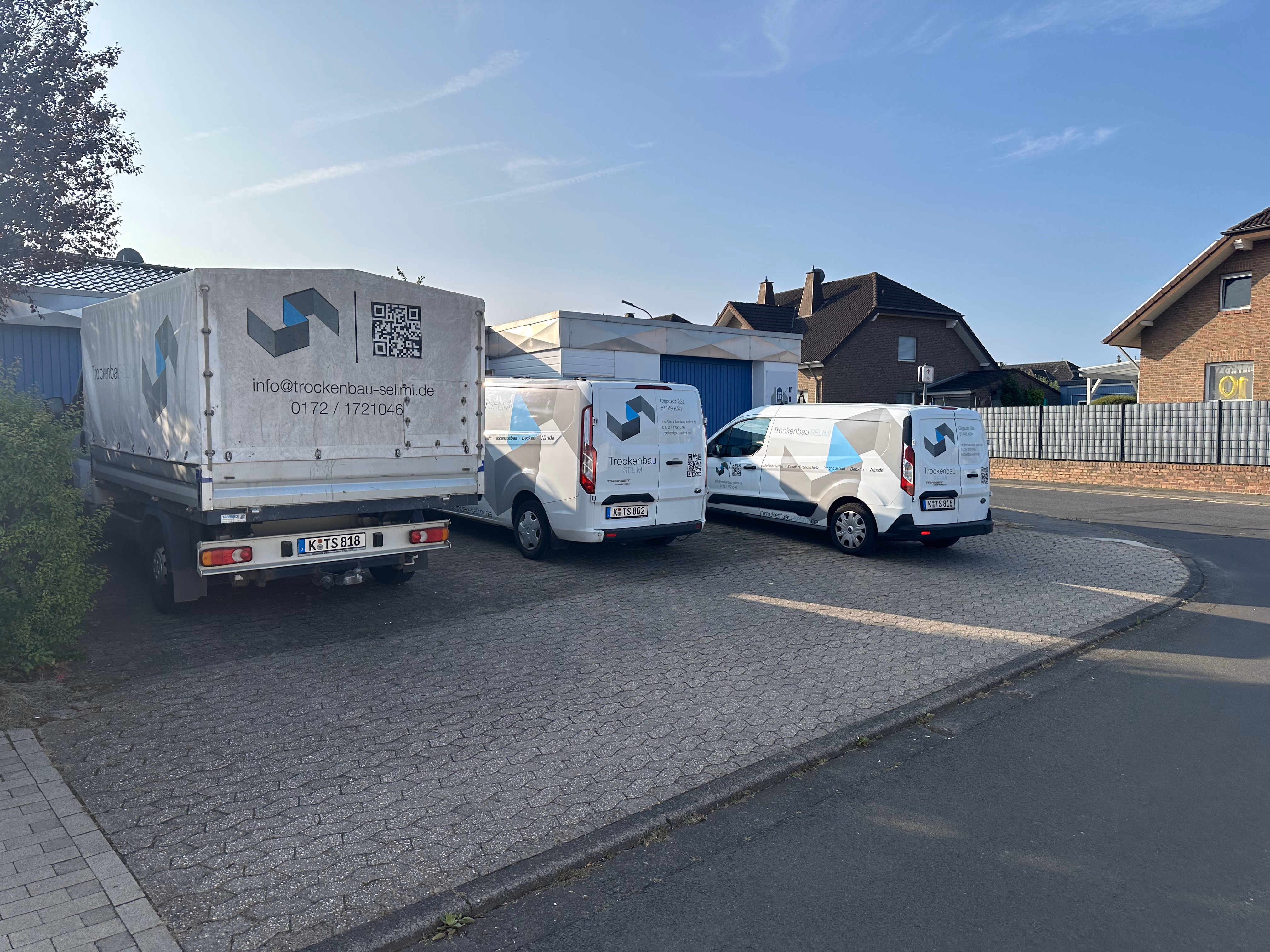 Firmenwagen von Trockenbau Selimi - Trockenbau Experten in Köln